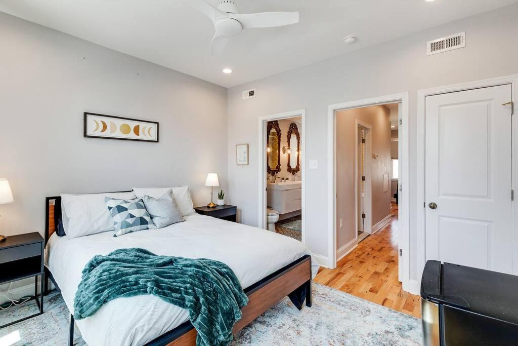 Trendy Fairmount Gem-5 Star Location, Roof Deck, Parking, Gr8 For Families Lägenhet Philadelphia Exteriör bild